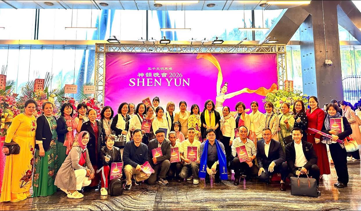 Đoàn xem Shen Yun 2026 Đài Loan từ Việt Nam